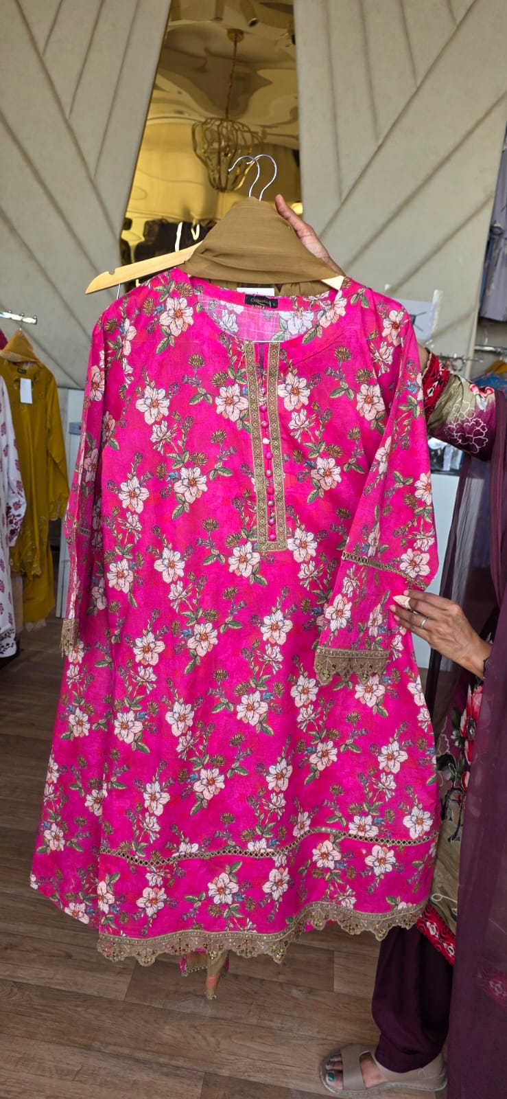 Asma D. Doria lawn 3pc