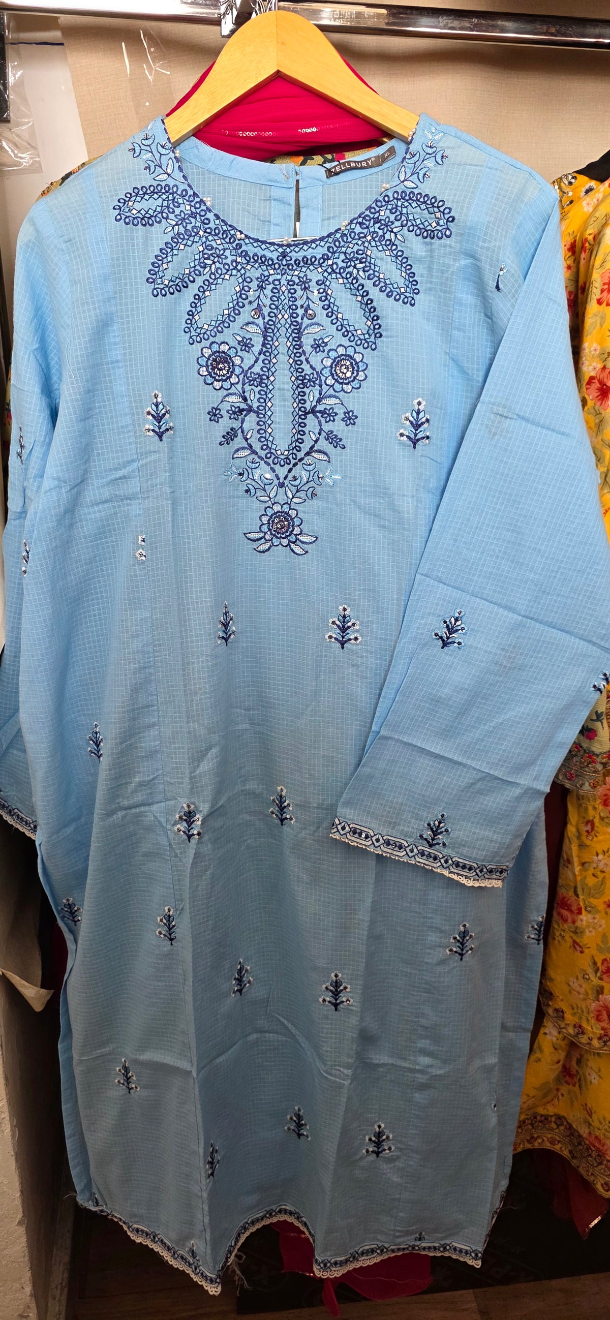Zellbury embroidered kurti